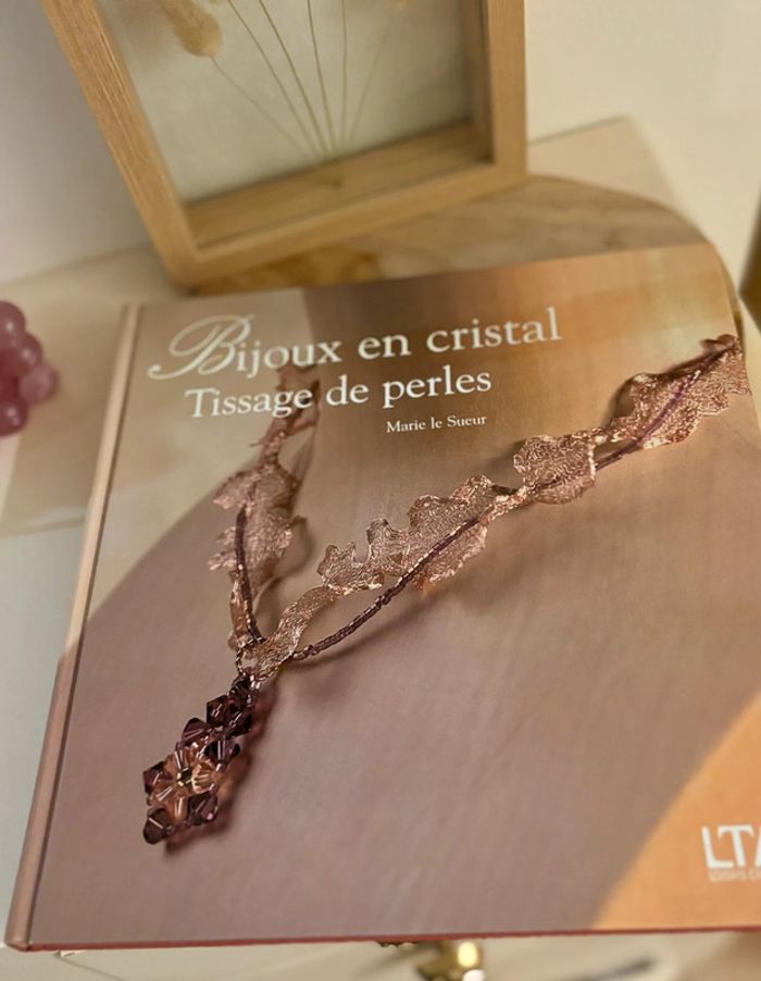 Livre cartonné bijoux en cristal tissage de perles - photo numéro 2