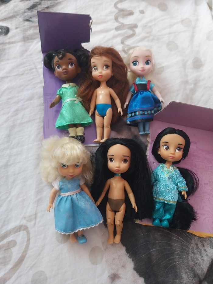 Lot 6 poupées miniatures Animators Princesses Disney Tiana Jasmine