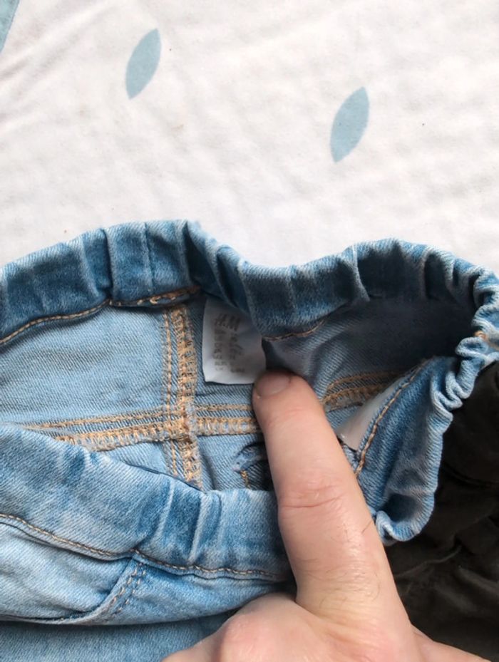 Lot pantalon et jeans - photo numéro 4