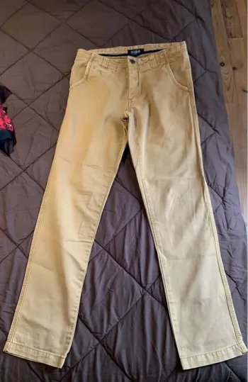 Chino taille 42