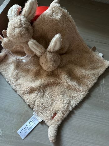 Doudou lapin et hochet baby bunny - Little Dutch