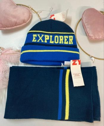 Bonnet + écharpe garçon - neuf - Zippy