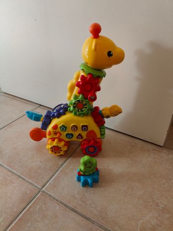 Ma girafe à engrenages magique VTech