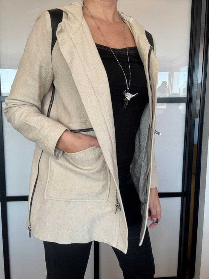 Magnifique manteau à capuche empiècements cuir Maje 40
