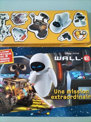 Livret avec magnets wall.e