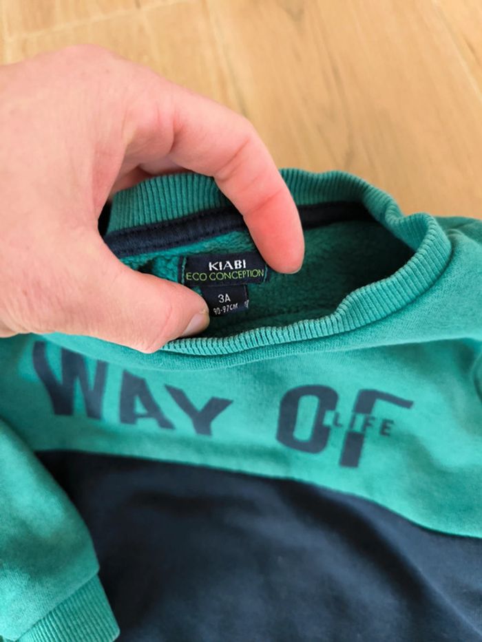 Sweat bleu et bleu marine - photo numéro 3