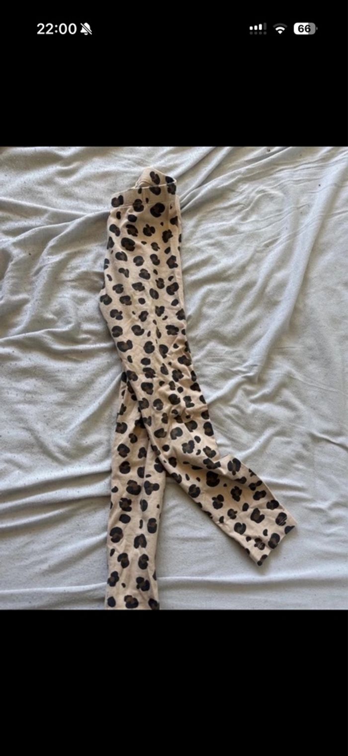 Lot vêtements fille 8 ans - photo numéro 1