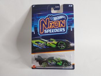 Hot Wheels Neon Speeders GT Hunter