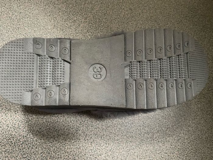 Chaussons fourré femme - photo numéro 8