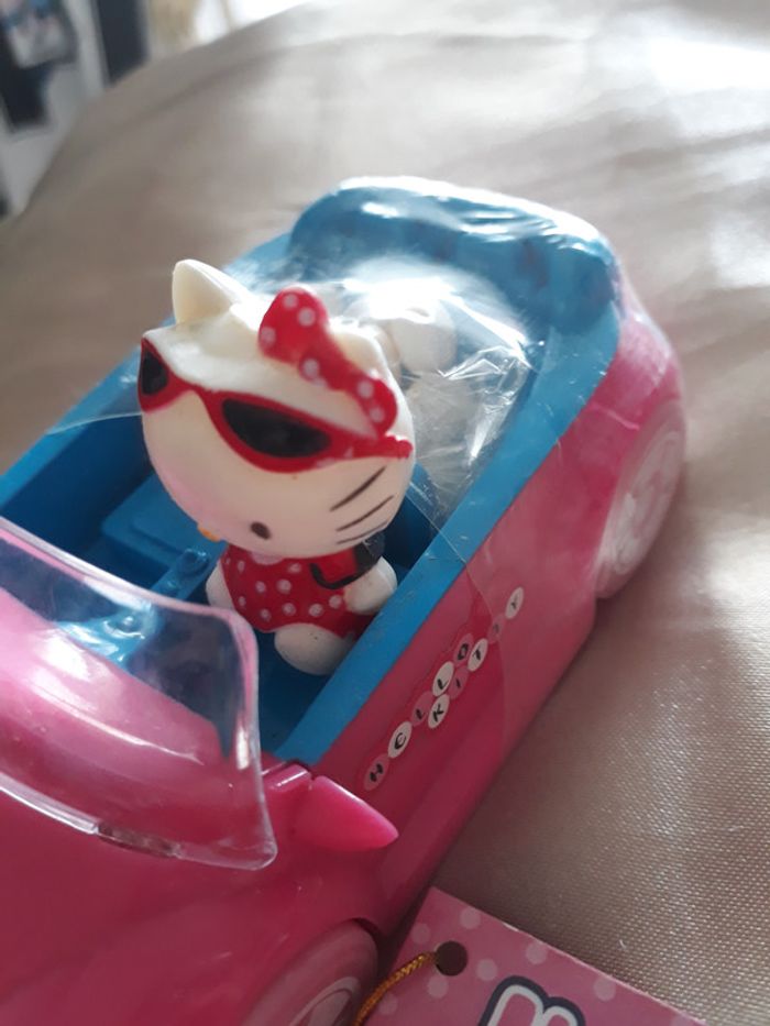 Lot de 2 voitures Hello Kitty - photo numéro 3