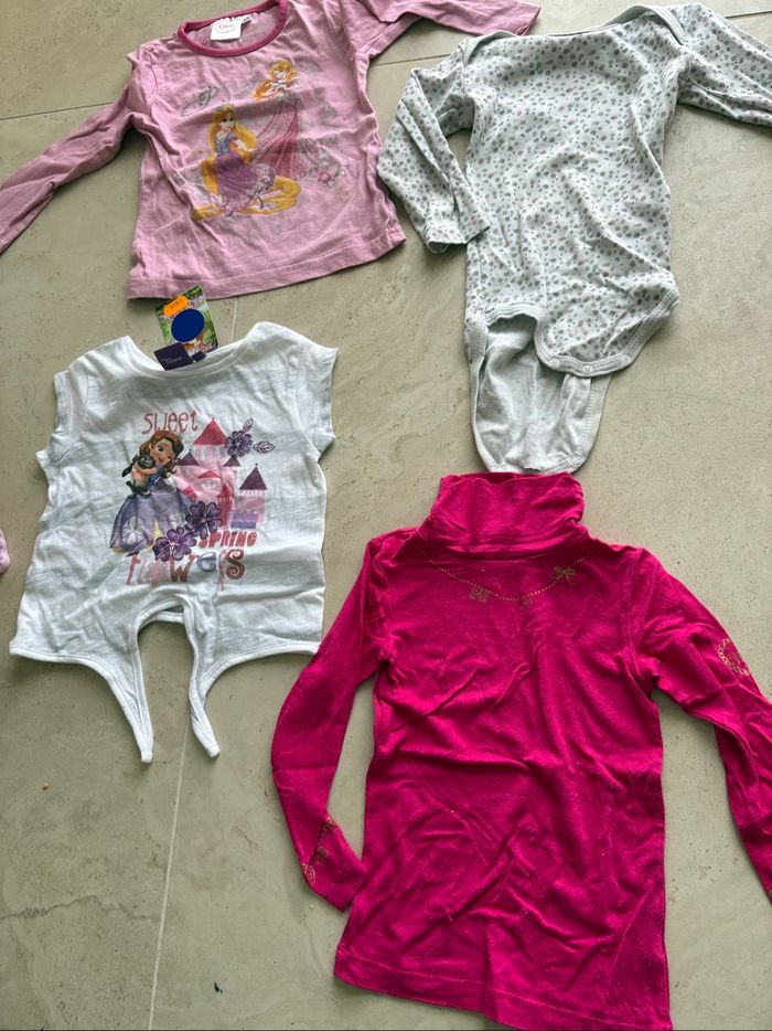 Lot vêtements fille - photo numéro 3