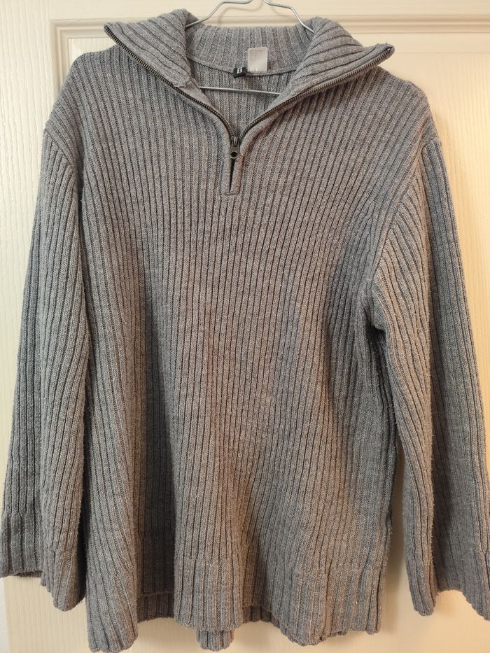 Pull gris h&m - photo numéro 2