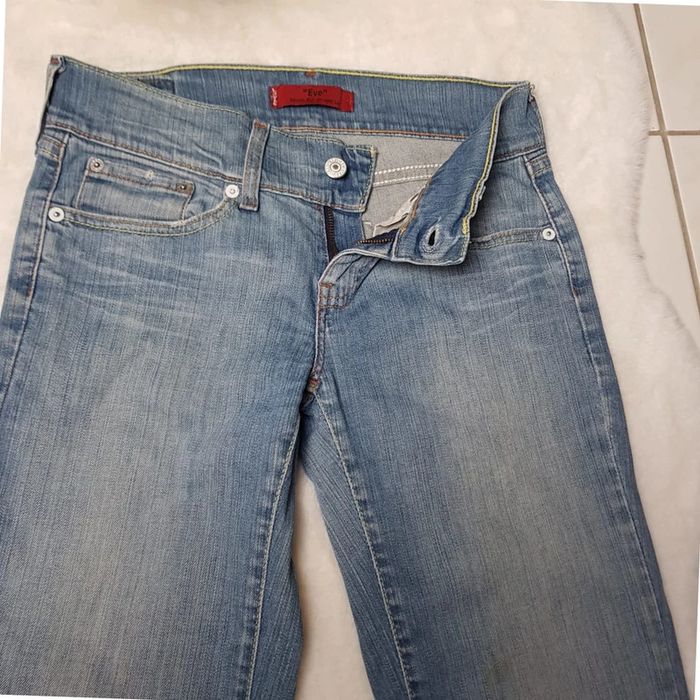 Jean Levi's Eve Square Cut Straight Leg W29 L32 Bleu - photo numéro 4