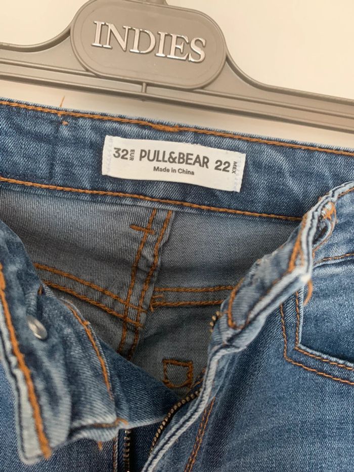 Jeans Pull & Bear taille 32 - photo numéro 3