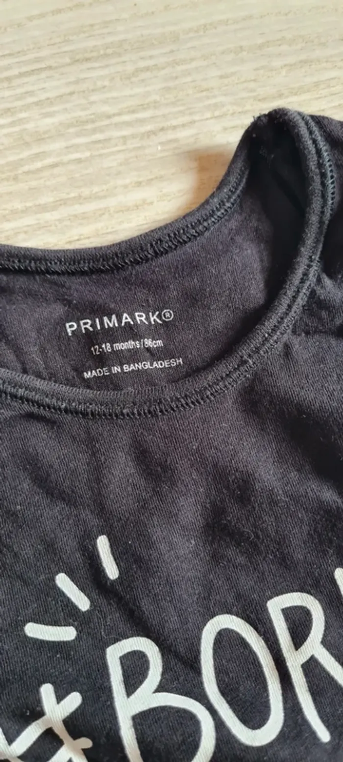 Tee shirt - Primark - 12/18 mois - photo numéro 2