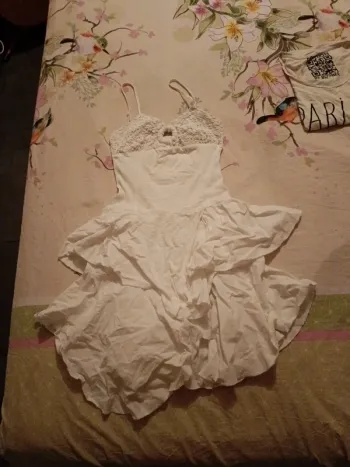 Magnifique robe xs blanc du nil