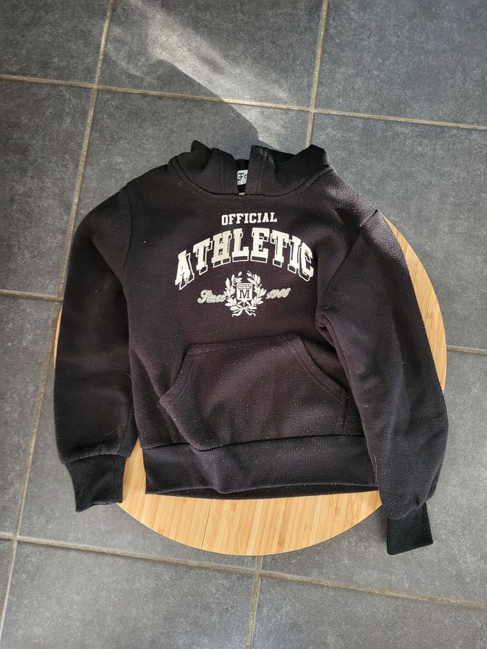 Lots pulls 6ans - photo numéro 2