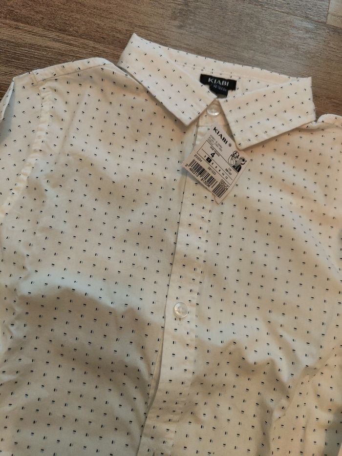 Chemise 4 ans neuf - photo numéro 2