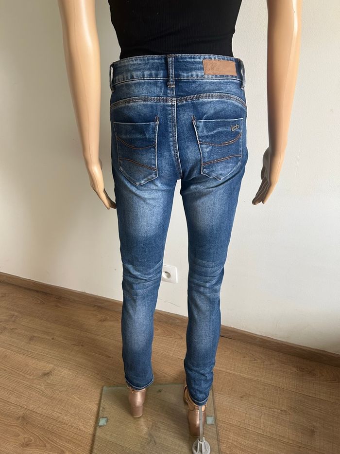 Jean bleu marine LPB Woman taille 38 excellent état - photo numéro 5