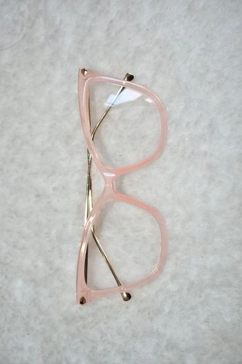 Lunette monture rose clair