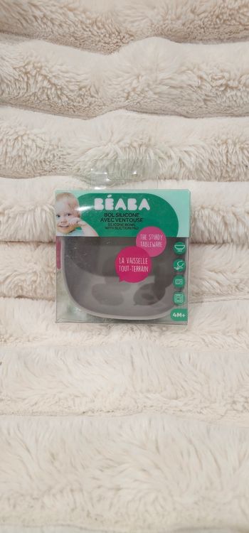 Bol en silicone a ventouse Beaba Neuf