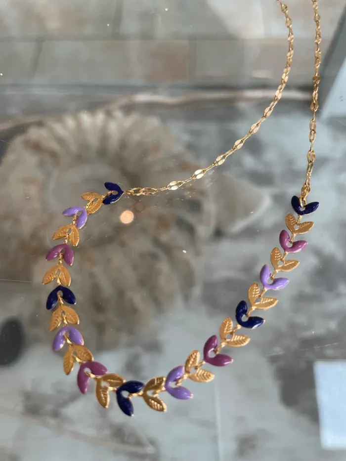 Collier délicat épis tons roses, mauves et dorés en acier inoxydable