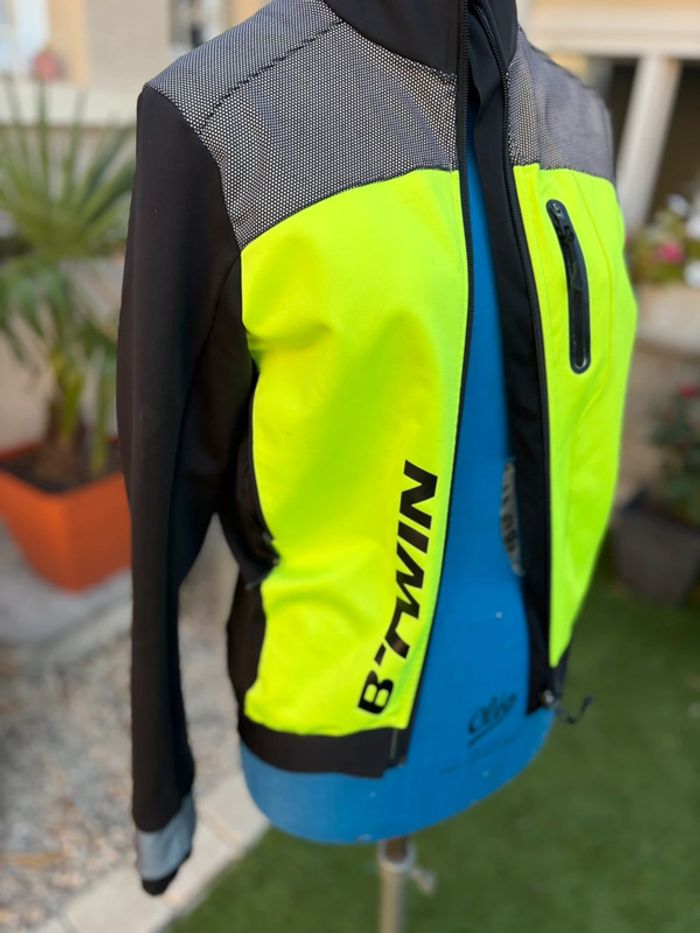 Veste B’Twin - jaune/noir - taille S/36 -  en très bon état - photo numéro 2
