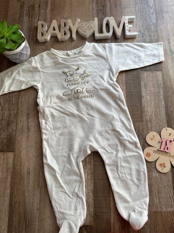 - Pyjama     - 18 mois - Très bon état 
