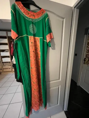 Robe algérienne 44 état excellent