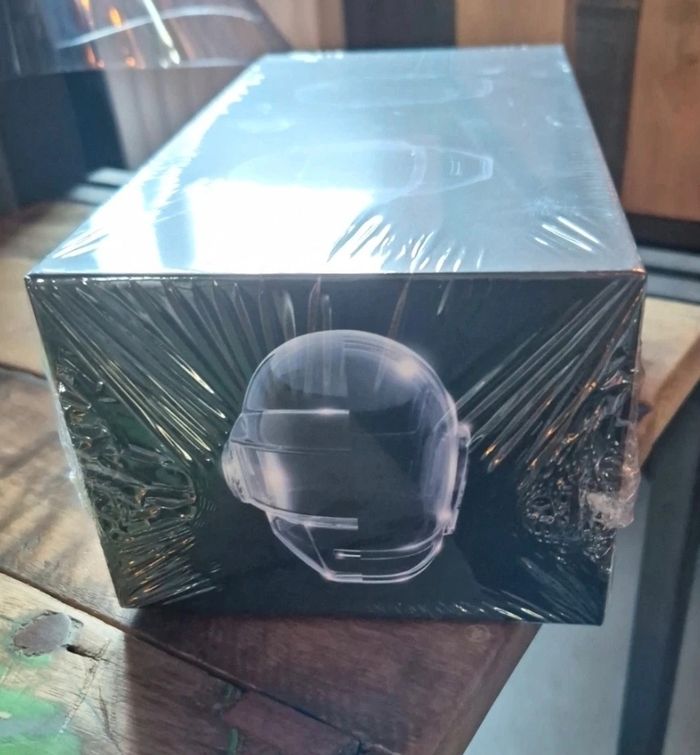 Daft punk décoration Noël version 2024 neuf - photo numéro 6