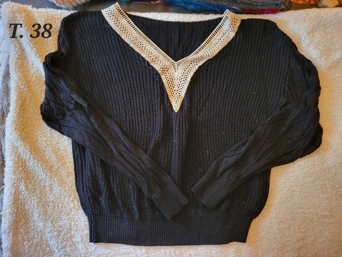 Pull noir