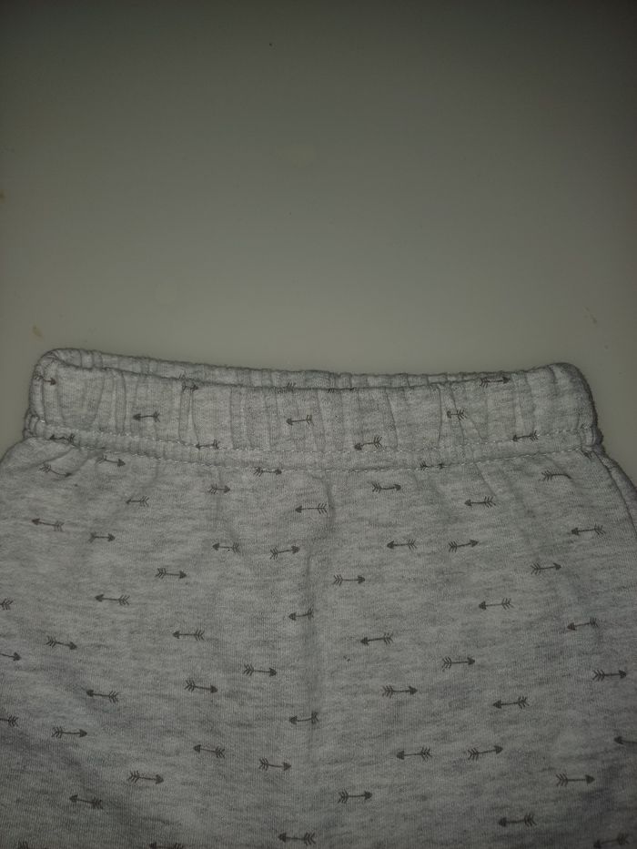 Sarouel taille 1 mois - photo numéro 2