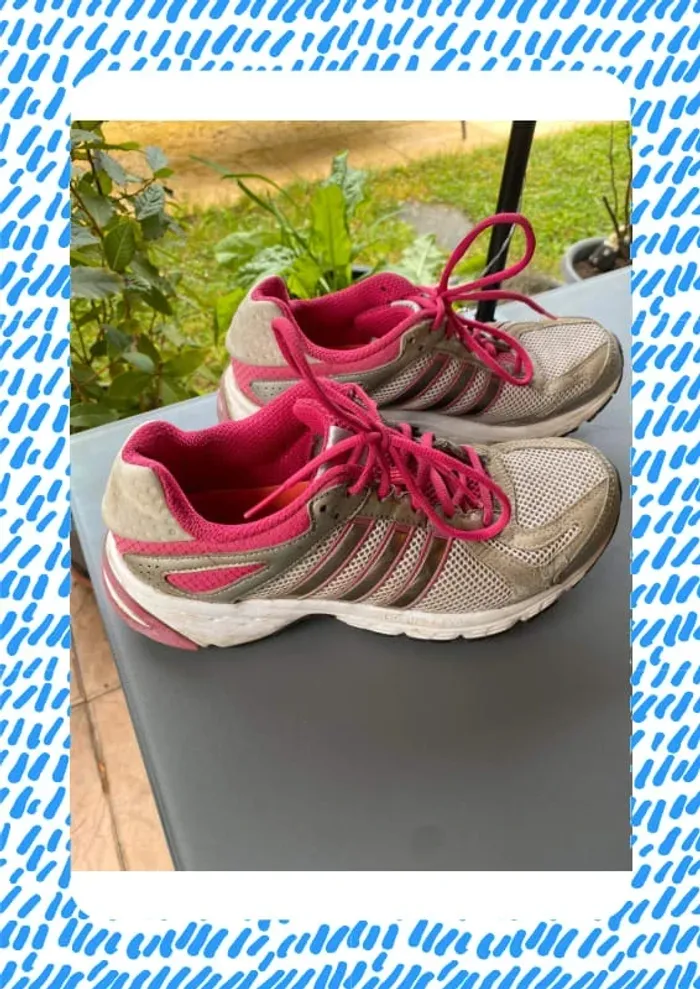 Baskets Adidas 40 - photo numéro 2