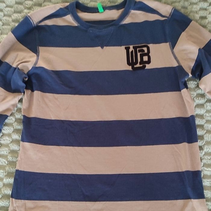 Tee shirt Benetton 11 12 ans