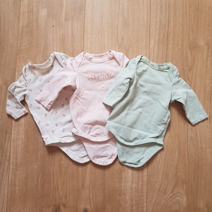 Lot bolides fille