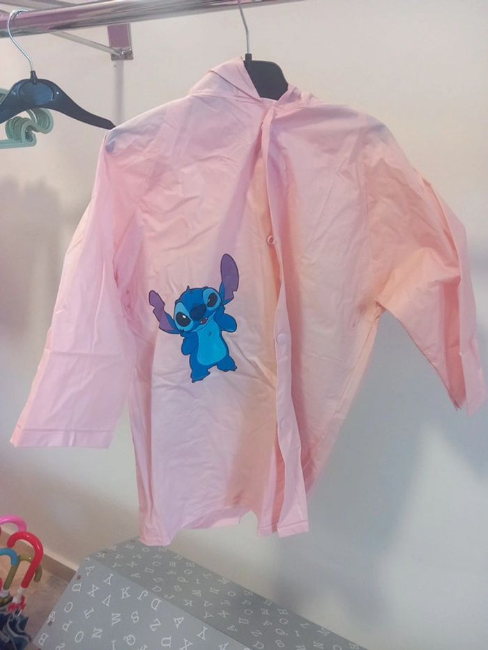 Magnifique imperméable stitch 2/3 ans - photo numéro 4