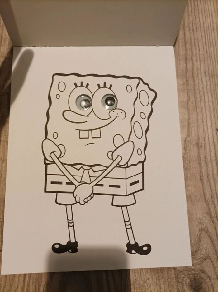 Joli bloc de coloriages Bob l'éponge - photo numéro 2