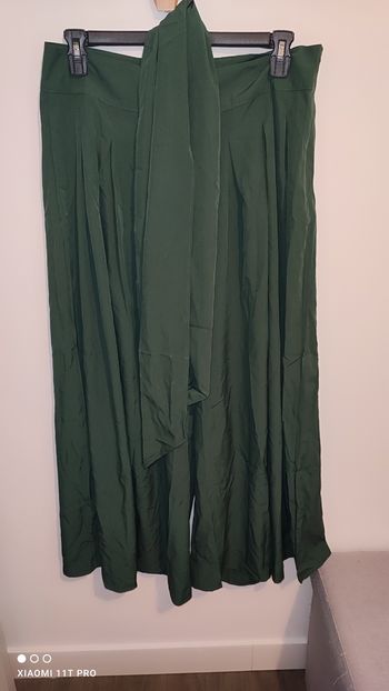 Pantalon vert émeraude, jambes très large, taille XXL,  comme neuf