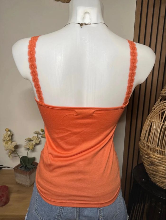 Débardeur orange avec dentelle - photo numéro 5