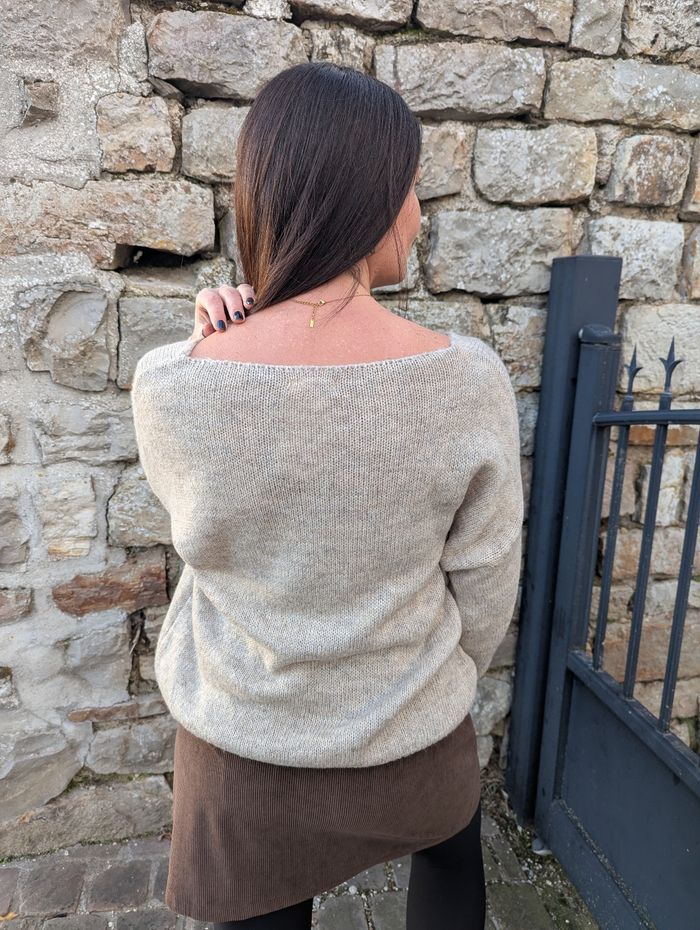 Pull oversize Retro beige/or
Taille unique - photo numéro 4