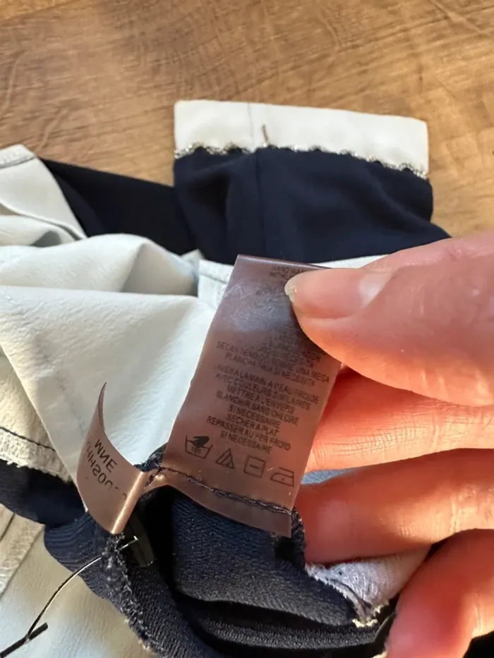 Blouse Karl Lagerfeld bleu marine taille 36 - photo numéro 6