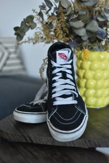 Vans noires
