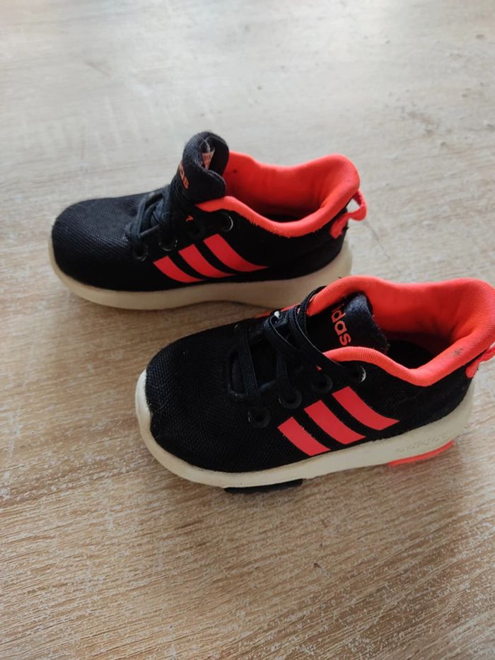 Baskets pointure 20