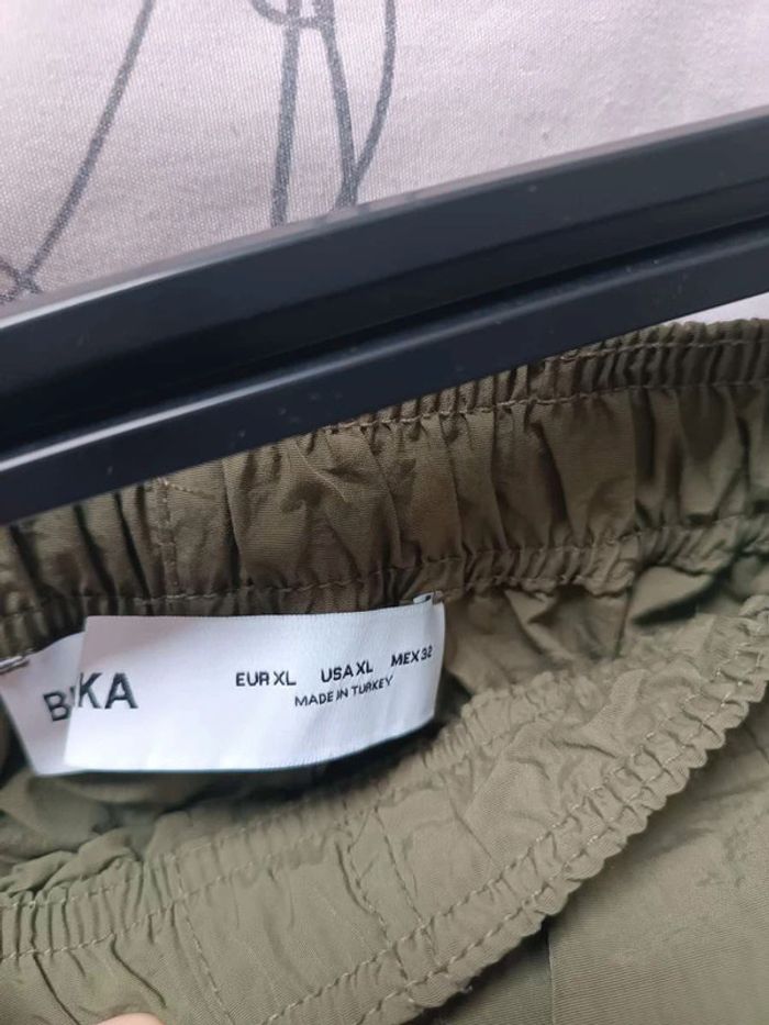 Pantalon parachute taille XL - photo numéro 2