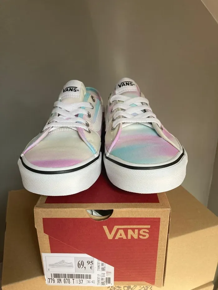 Baskets Vans Filmore Pastel – Taille 37 – Neuves avec boîte - photo numéro 2