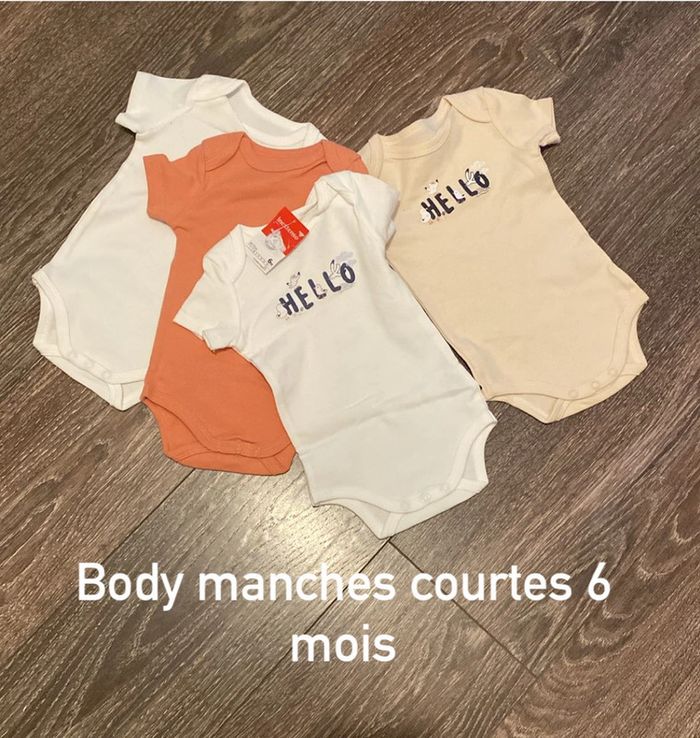 Lot de vêtement fille 6 mois - photo numéro 5
