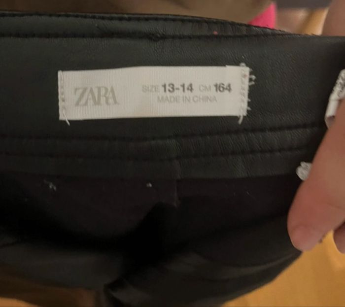 Pantalon similicuir Zara 13 ans - photo numéro 2