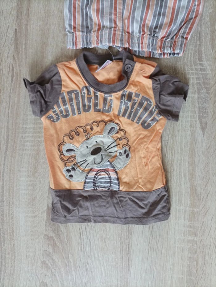 Ensemble short + t-shirt 6 mois - photo numéro 3