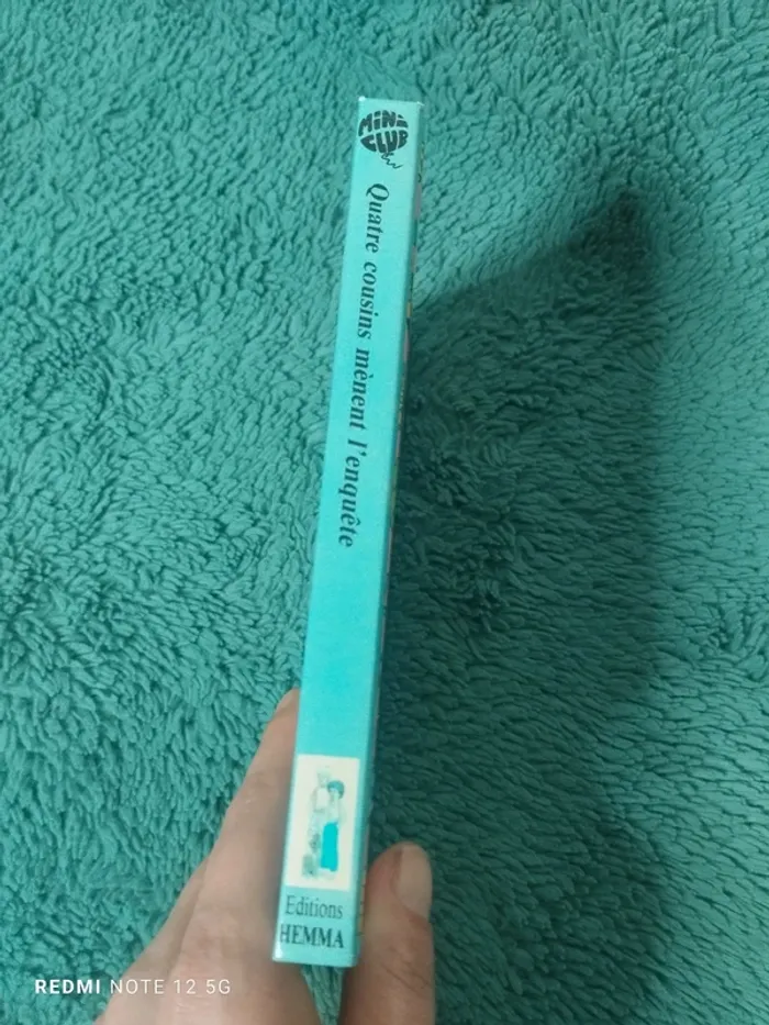 Quatre cousins mènent l'enquête - photo numéro 4