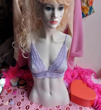 Jolie brassière neuve savage Fenty M